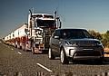 Land Rover Discovery mit Road Train im Schlepp.  Foto: Auto-Medienportal.Net/Land Rover